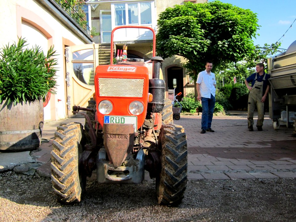 20120728Weingut_Eser02