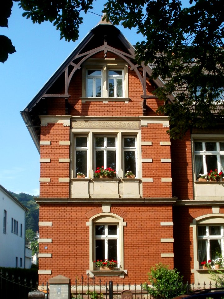 20120703Hindenburgstr_63_St_Arnual