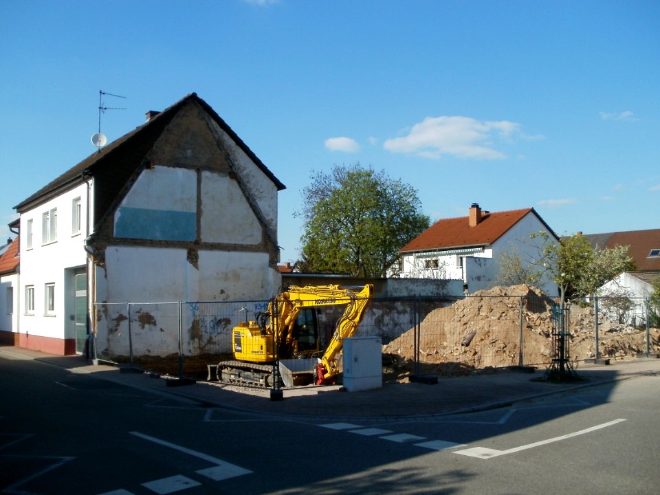 20120408Ludwigstr32_Hockenheim1