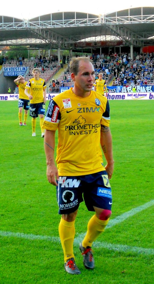20120504-Blau-Weiss-Linz-FC-Lustenau-martin-teurezbacher