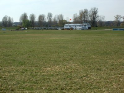 20120402Flugplatz_Herrenteich1