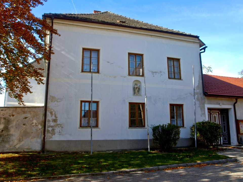 2013.10.21_-_Hürm_-_Pfarrhof_und_Wirtschaftsgebäude_-_02