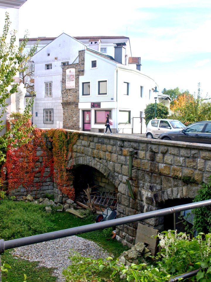 2013.10.21_-_Ybbs_an_der_Donau_-_Stadtgraben_-_01