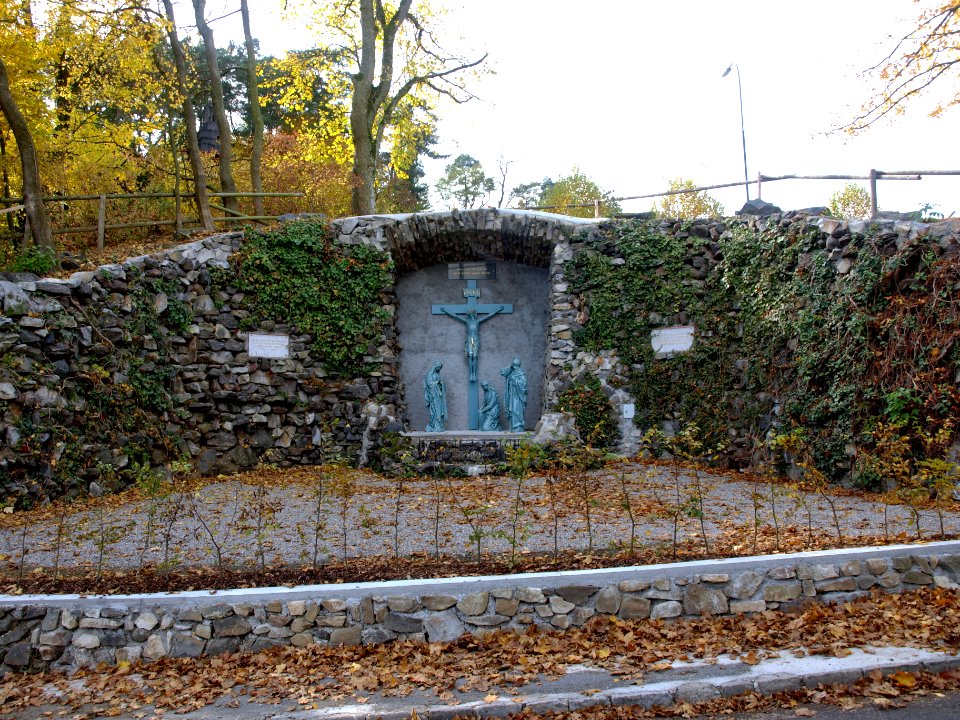 2013.10.21_-_Ybbs_an_der_Donau_-_Ereignisdenkmal_60jähriges_Regierungsjubiläum_Kaiser_Franz_Joseph_I._-_01