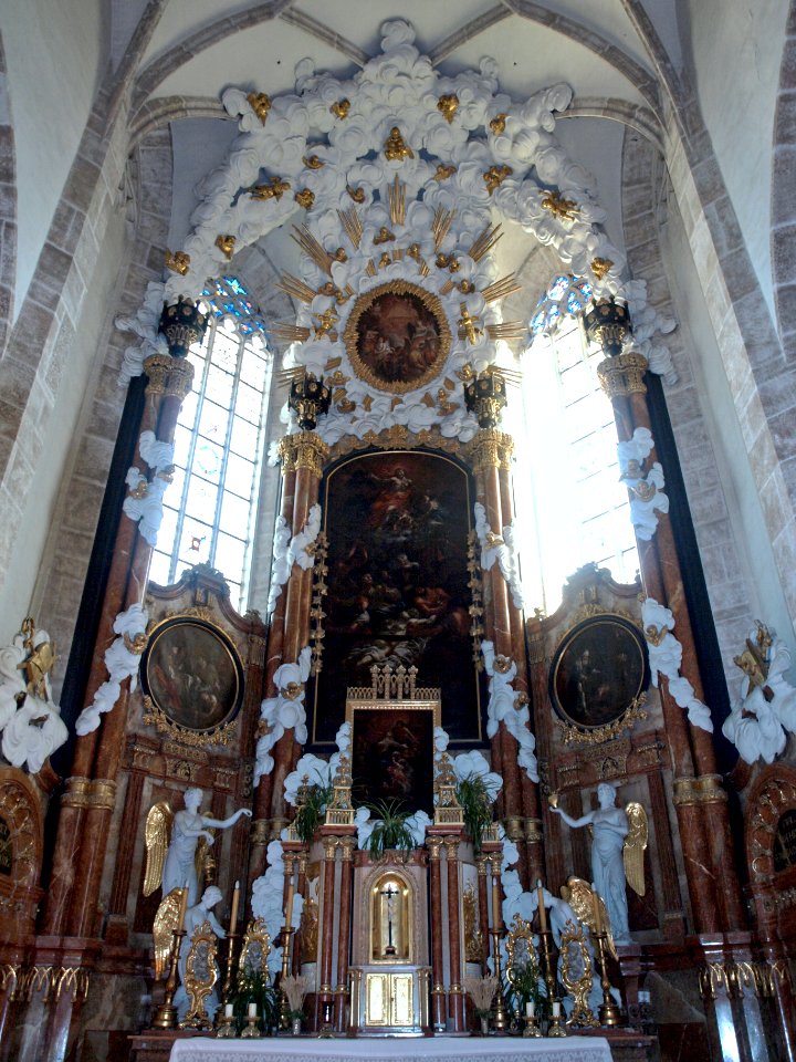 2013.10.21_-_Kilb_-_Kath._Pfarrkirche_hl._Simon_und_Judas_-_11