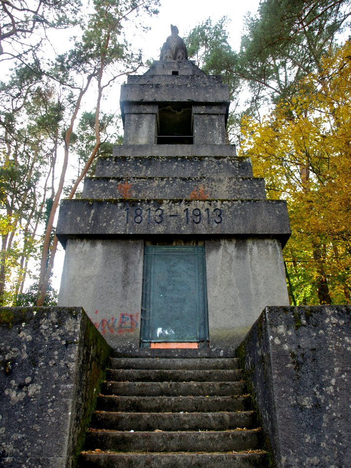 2013.10.21_-_Ybbs_an_der_Donau_-_Ereignisdenkmal_100._Jahrestag_der_Völkerschlacht_bei_Leipzig_-_03