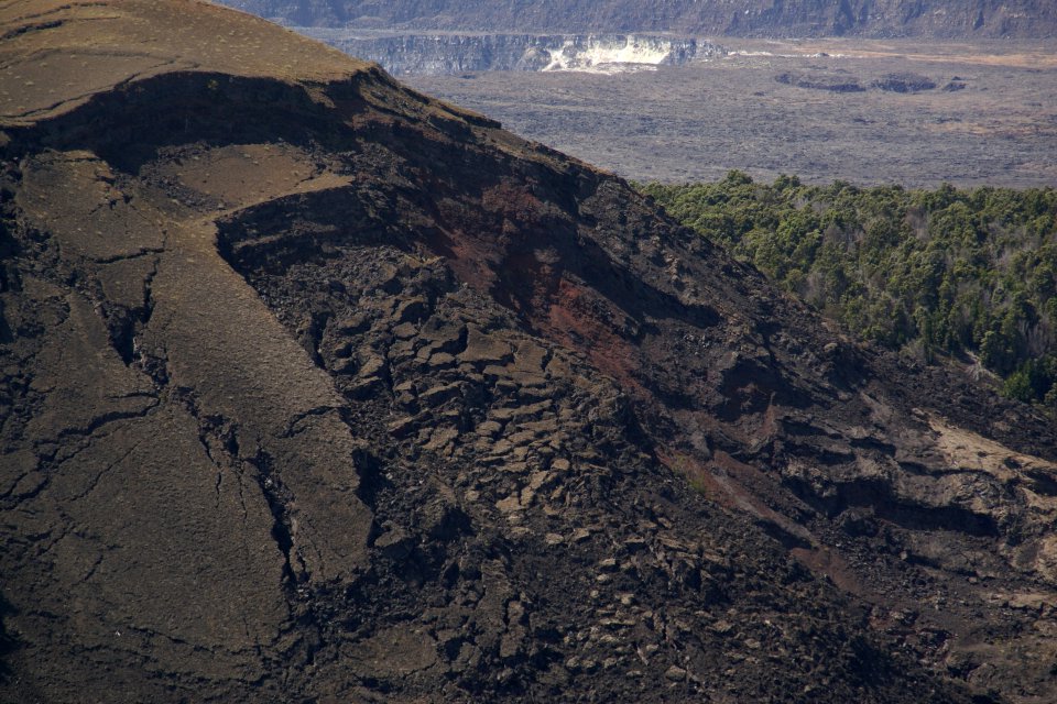 2013.10.31.122818_Iki_crater_Hawaii_Volcanoes_National_Park_Hawaii