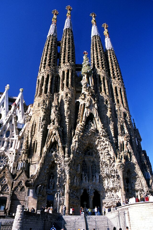 Monument history ar