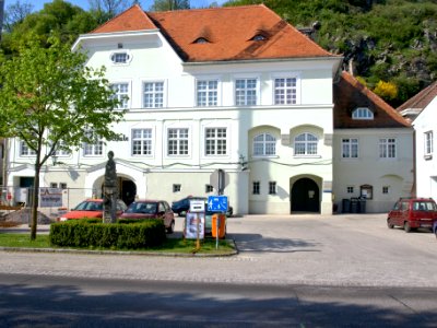 2013.04.28_-_Marbach_an_der_Donau_-_Volksschule_-_02