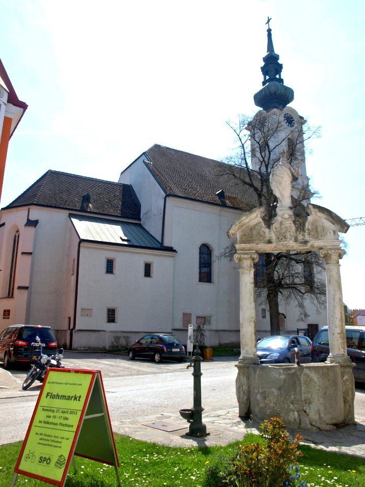 2013.04.24_-_Pöchlarn_-_Marienbrunnen_-_03