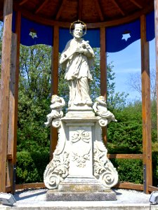 2013.04.24_-_Pöchlarn_-_Figurenbildstock_hl._Johannes_Nepomuk_-_01