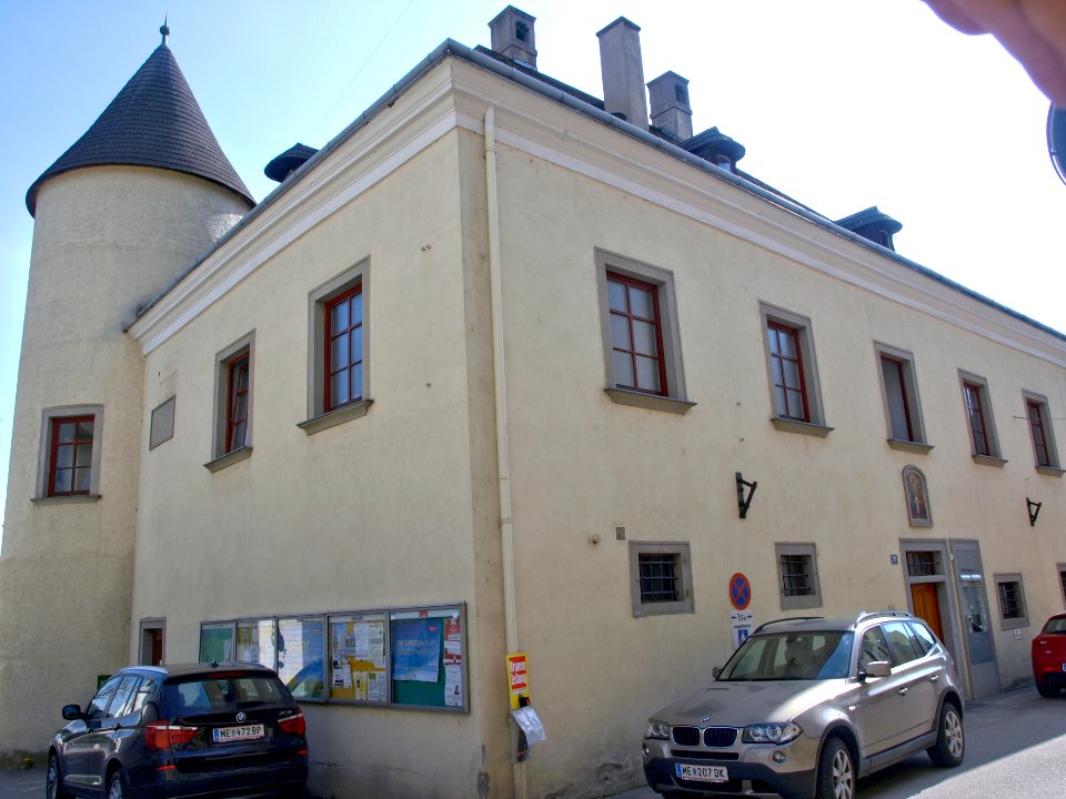 2013.04.28_-_Marbach_an_der_Donau_-_Ansitz,_ehem._Herrenhaus_-_03