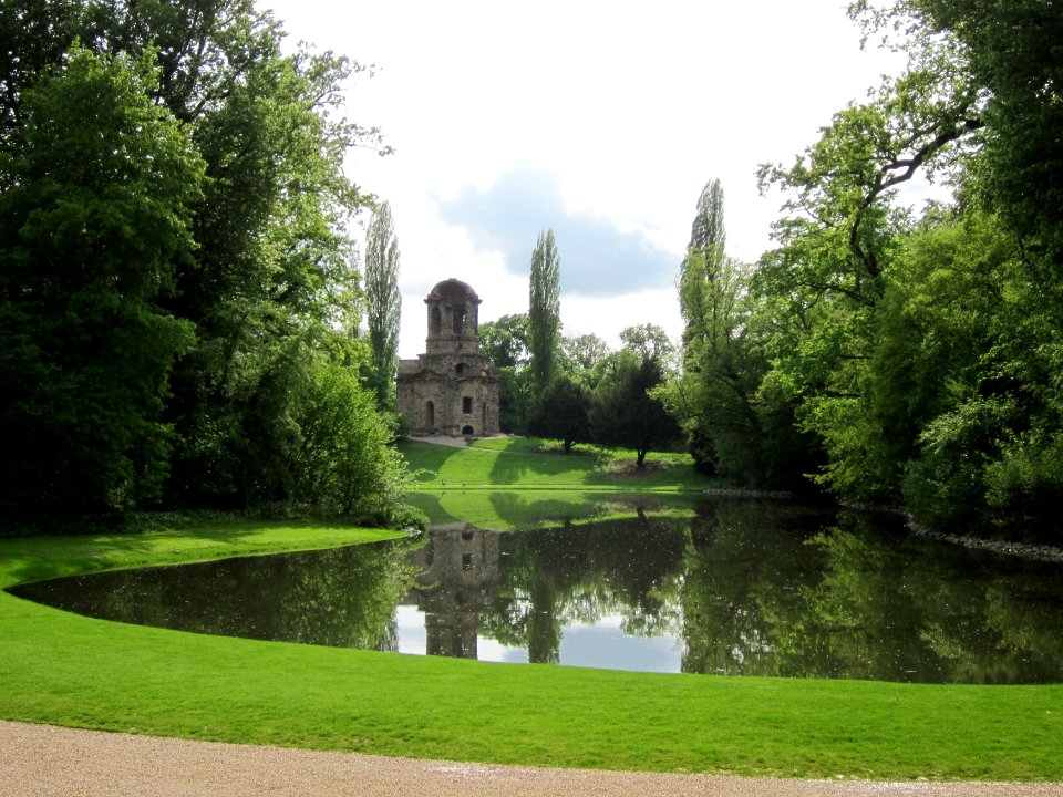 20130504Merkurtempel_Schwetzingen