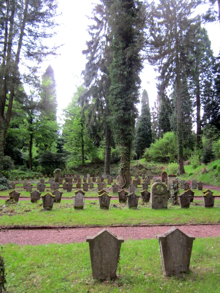 20130509Hauptfriedhof_Saarbruecken12