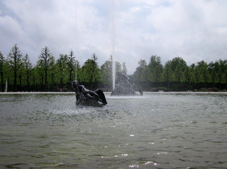 20130504Arionbrunnen_Schwetzingen