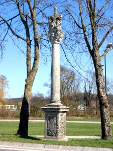 2013.04.15_-_Neumarkt_a.d._Ybbs_-_Dreifaltigkeitssäule_-_02