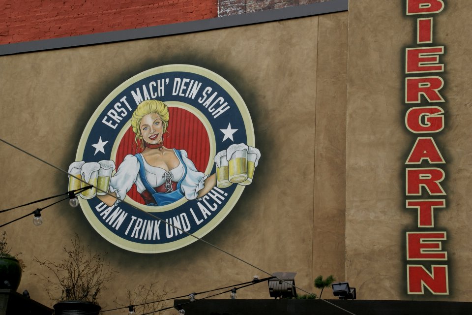 2013.01.26.105457_Der_Biergarten_Marietta_St._Atlanta_Georgia