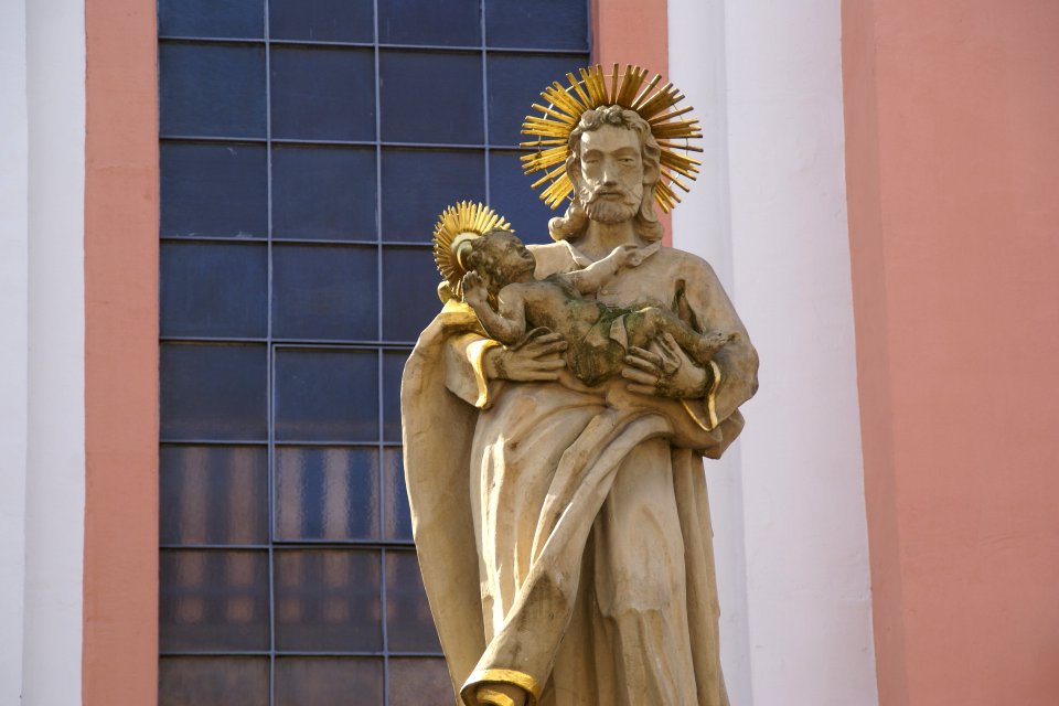 2013.04.07.104256_St._Joseph_Magdalenenkirche_Gernsheim