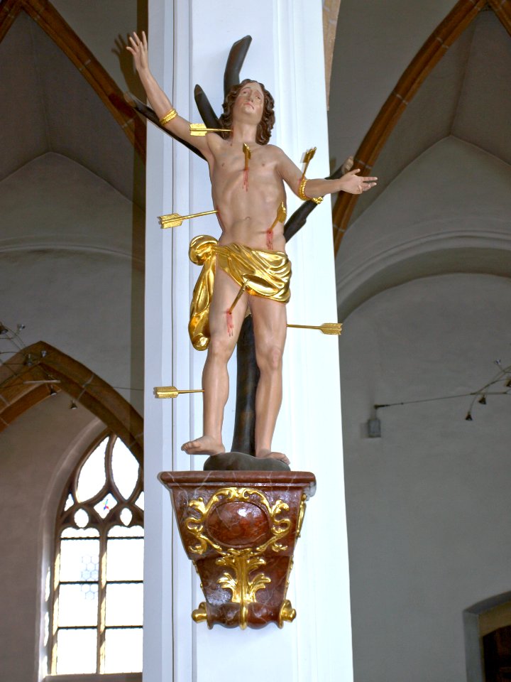 2013.04.15_-_Neumarkt_a.d._Ybbs_-_Kath._Pfarrkirche_hl._Nikolaus_-_07