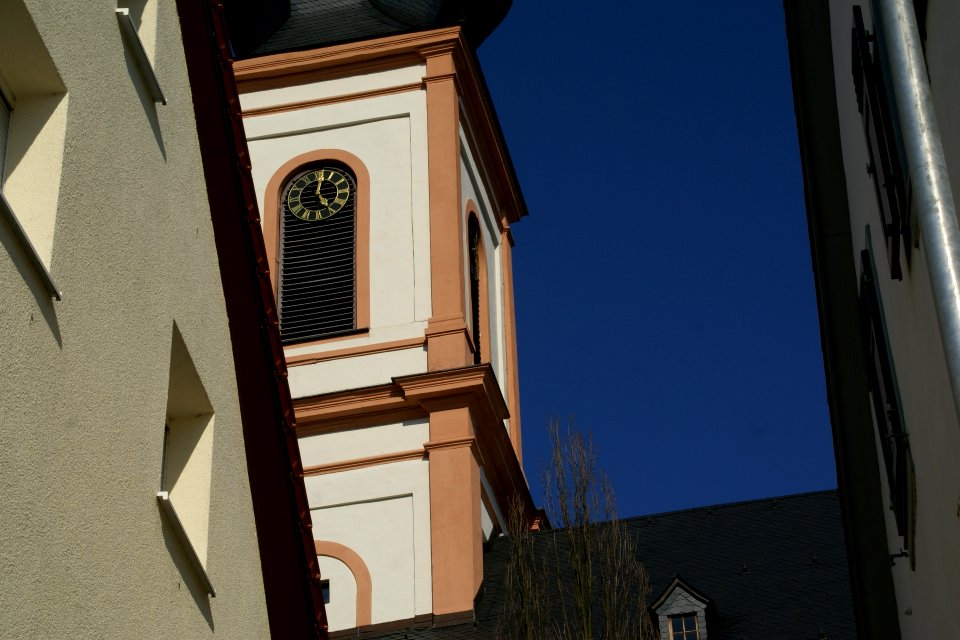 2013.04.07.170204_Turm_Magdalenenkirche_Jahnweg_Gernsheim