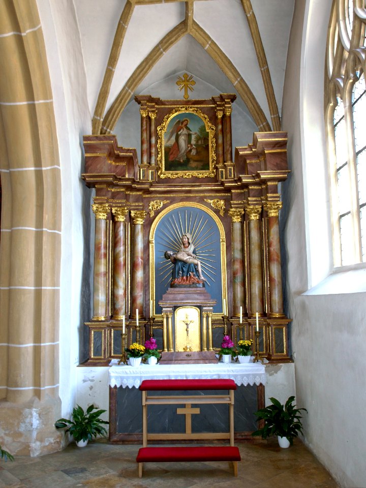 2013.04.15_-_Neumarkt_a.d._Ybbs_-_Kath._Pfarrkirche_hl._Nikolaus_-_08