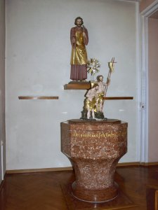 2013.03.04_-_Ulmerfeld_-_Pfarrkirche_hll._Petrus_und_Paulus_-_01