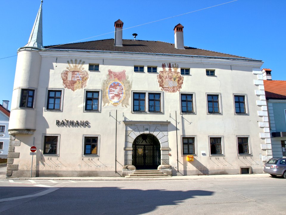 2013.04.15_-_Neumarkt_a.d._Ybbs_-_Rathaus_-_02