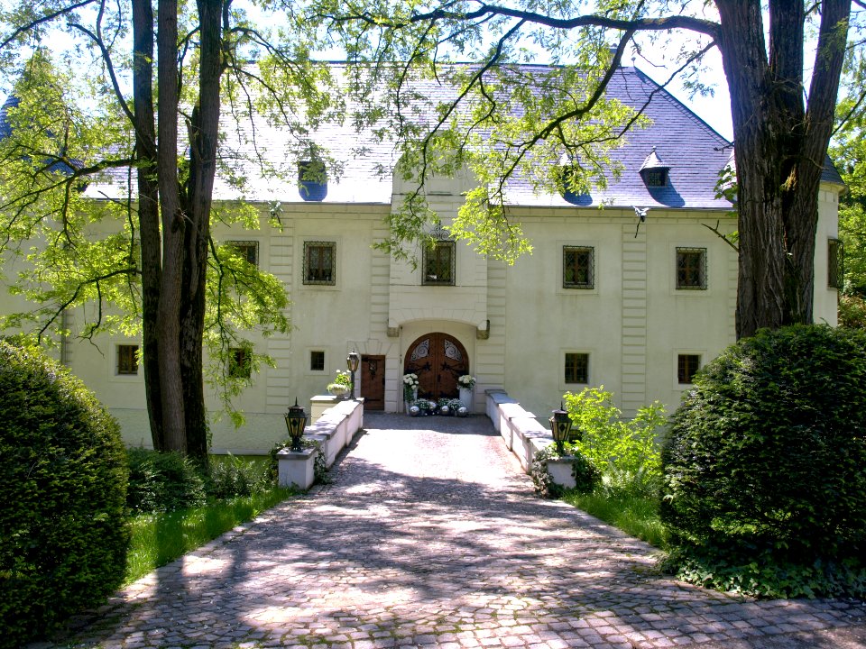 2013.05.28_-_Haidershofen_-_Ehem._Wasserschloss_-_01