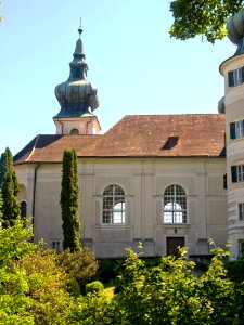 2013.05.28_-_Artstetten-Pöbring_-_Pfarrkirche,_Burg-_Schlosskapelle_hl._Jakob_d._Ä._-_02