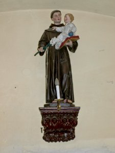 2013.04.24_-_Erlauf_(Gemeinde)_-_Pfarrkirche_hl._Johann_Nepomuk_und_Kriegerdenkmal_-_13