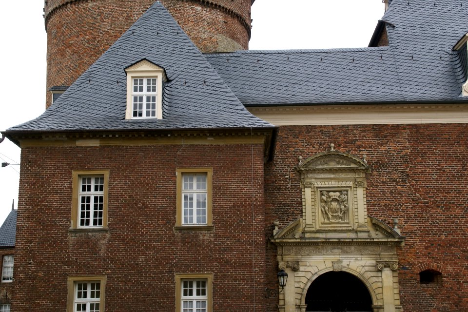 2013.06.01.114314_Facade_Burg_Anholt_Isselburg