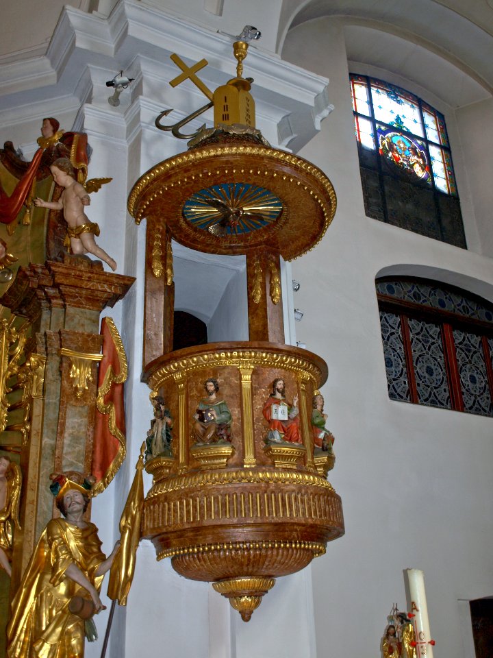 2013.05.04_-_Blindenmarkt_-_Pfarrkirche_hl._Anna_-_05
