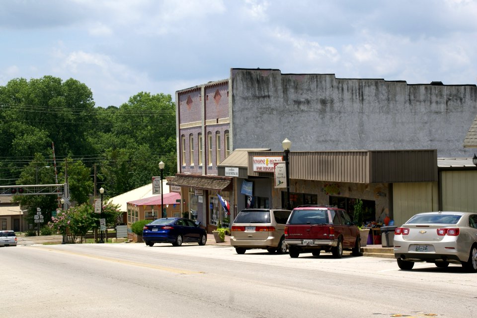 2013.06.29.125631_Main_St._Hogansville_Georgia