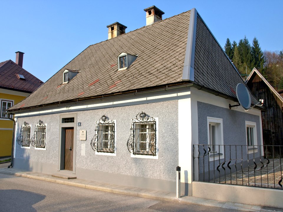 2013.04.21_-_Ybbsitz_-_Wohnhaus,_Eisenstraße_11_-_03