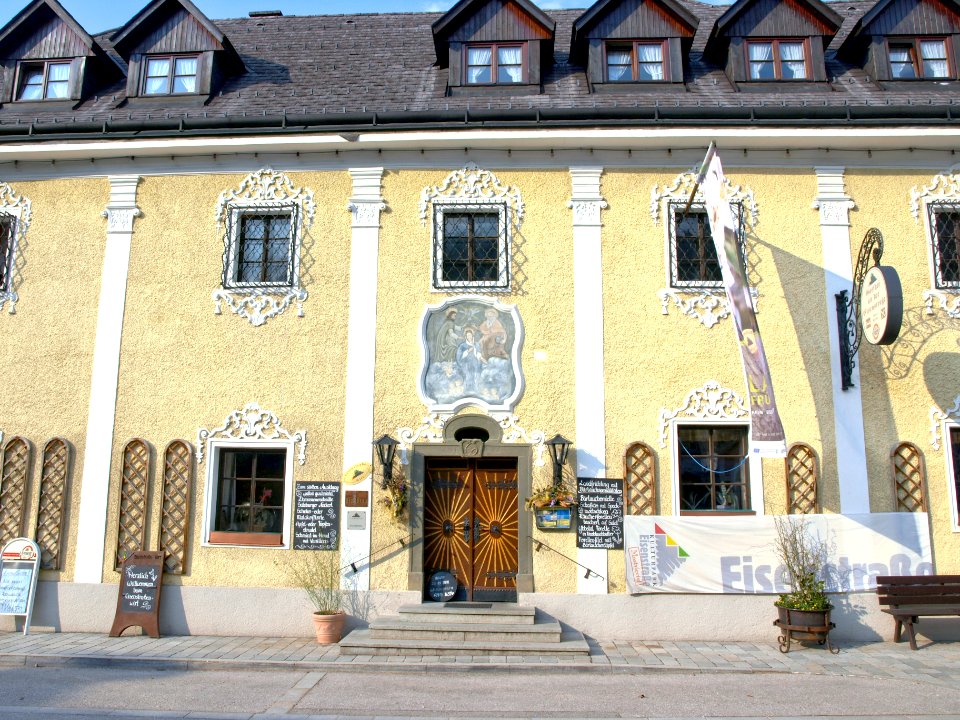 2013.04.21_-_Ybbsitz_-_Gasthof,_Eisenstraße_2_-_04
