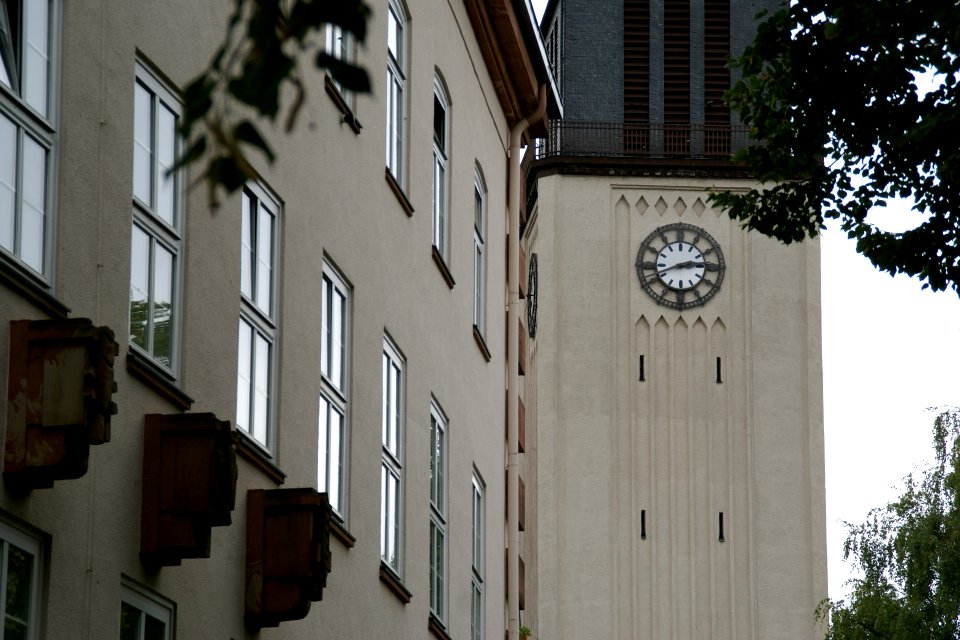 2013.09.08.144215_Lutherkirche_Gutenbergplatz_Wiesbaden