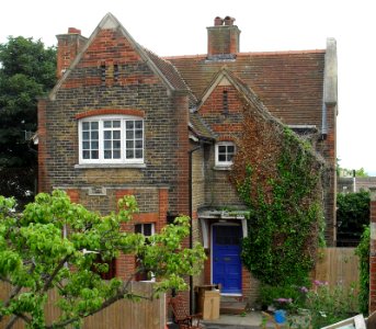 10_St_Luke's_Terrace,_Queen's_Park,_Brighton_(NHLE_Code_1380888)_(July_2010)
