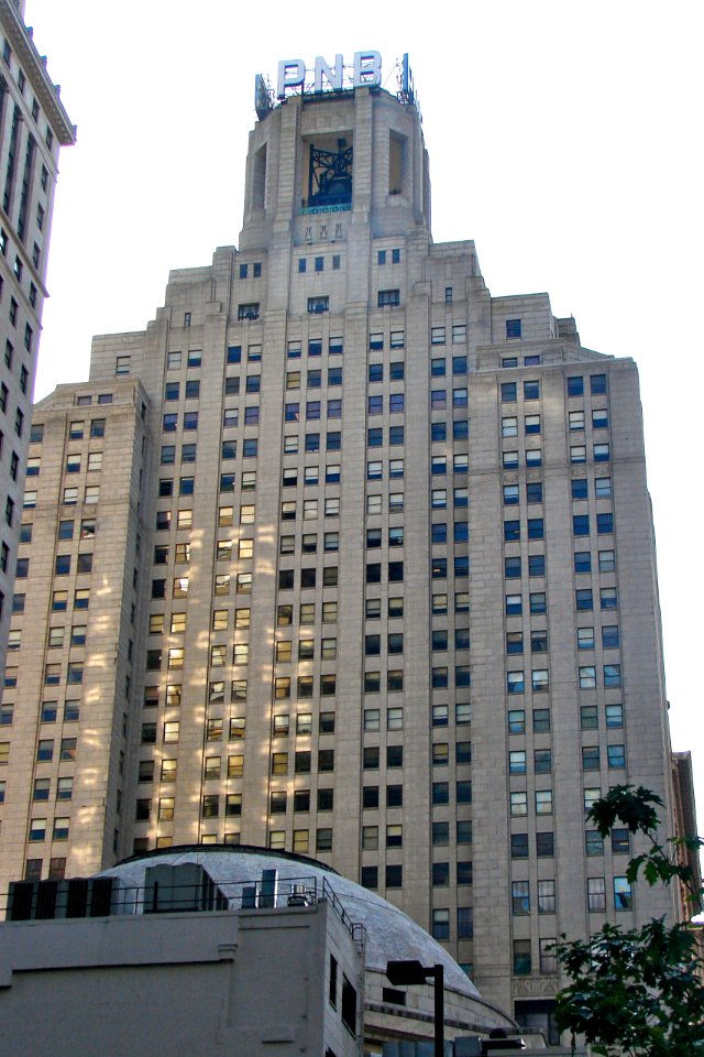 1_South_Broad_from_west