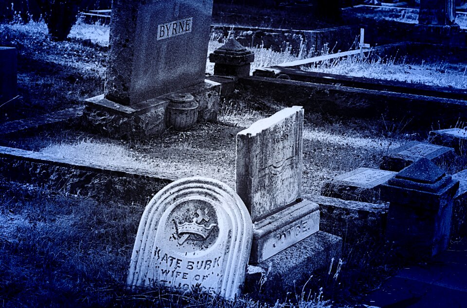 Broken history graveyard