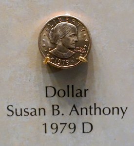 1_Dollar,_United_States,_Susan_B._Anthony,_1979_D_-_National_Museum_of_American_History_-_DSC00278