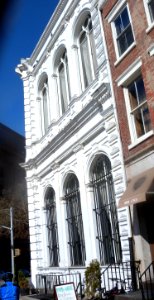 1_Front_St_Bk_sunny_jeh