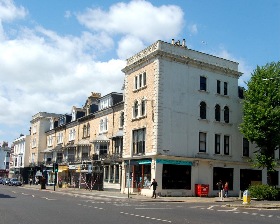 105–119_Church_Road,_Hove_(NHLE_Code_1205279)_(May_2020)_(1)