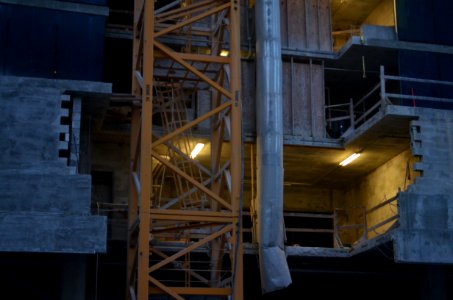 1010_crane_cutout_2