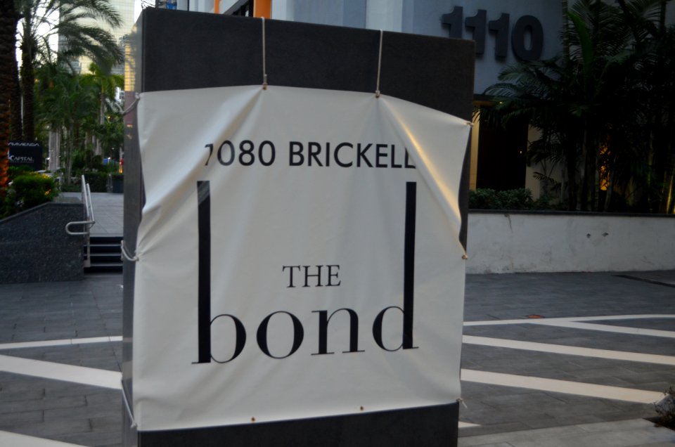 1080_Brickell_Bond_sign