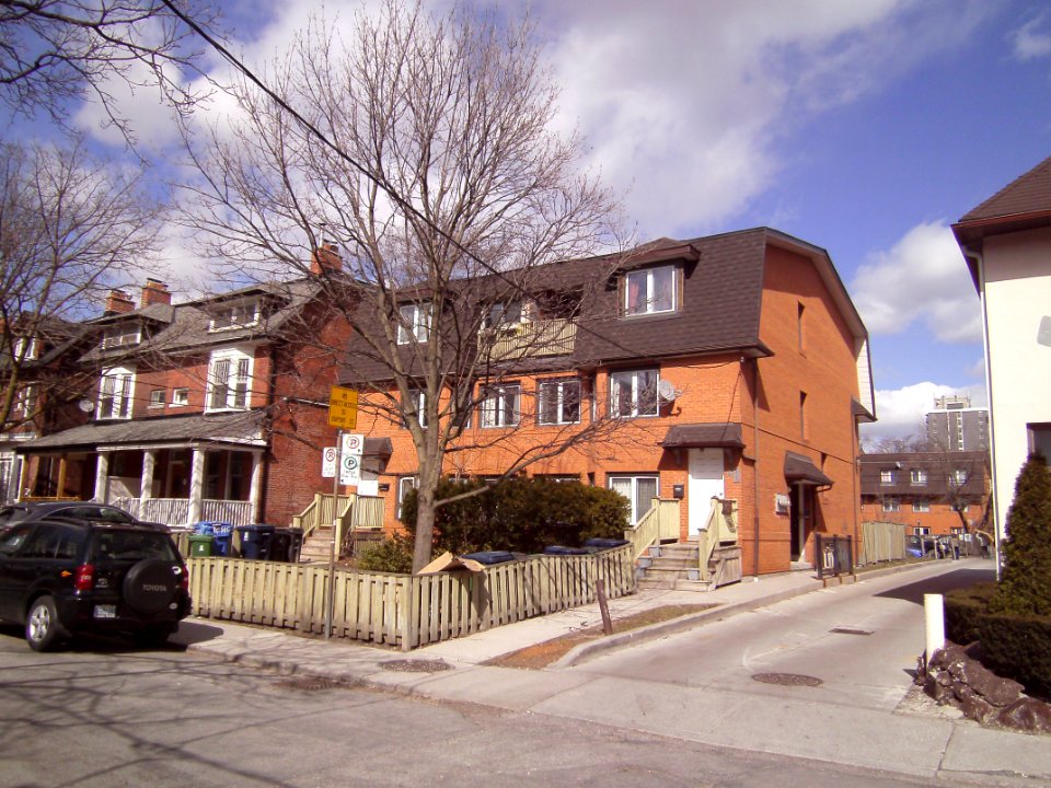 11_and_13_Albany_Ave_Annex_Toronto