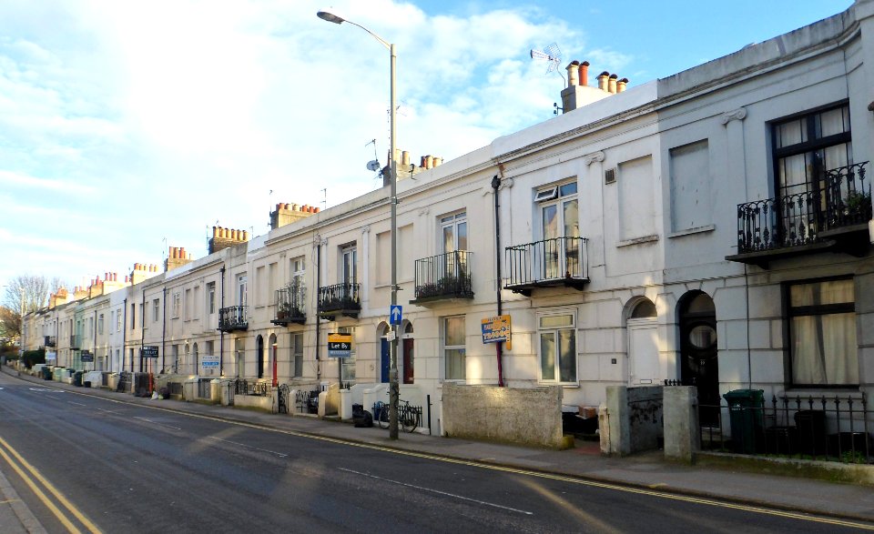 10–32_Viaduct_Road,_Brighton_(March_2014)_(1)