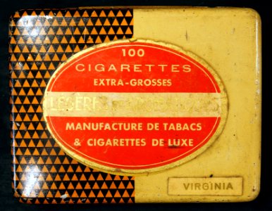 100_cigarettes_Legere_et_Aromatique,_Manufacture_de_Tabacs_&_Cigarettes_de_Luxe_tin