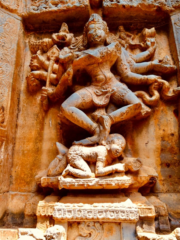 10th_to_15th_century_Chennakesava_temples_reliefs_and_inscriptions,_Pushpagiri,_Andhra_Pradesh_India_-_5