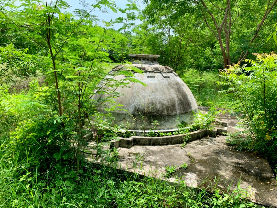 100_BCE_–_300_CE_Viratrajgadde,_Erradibba_Buddhist_Stupa_Khammam,_Telangana_India_-_8