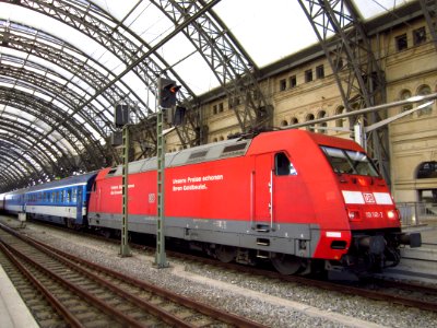 101_140-2_im_Dresdner_Hauptbahnhof